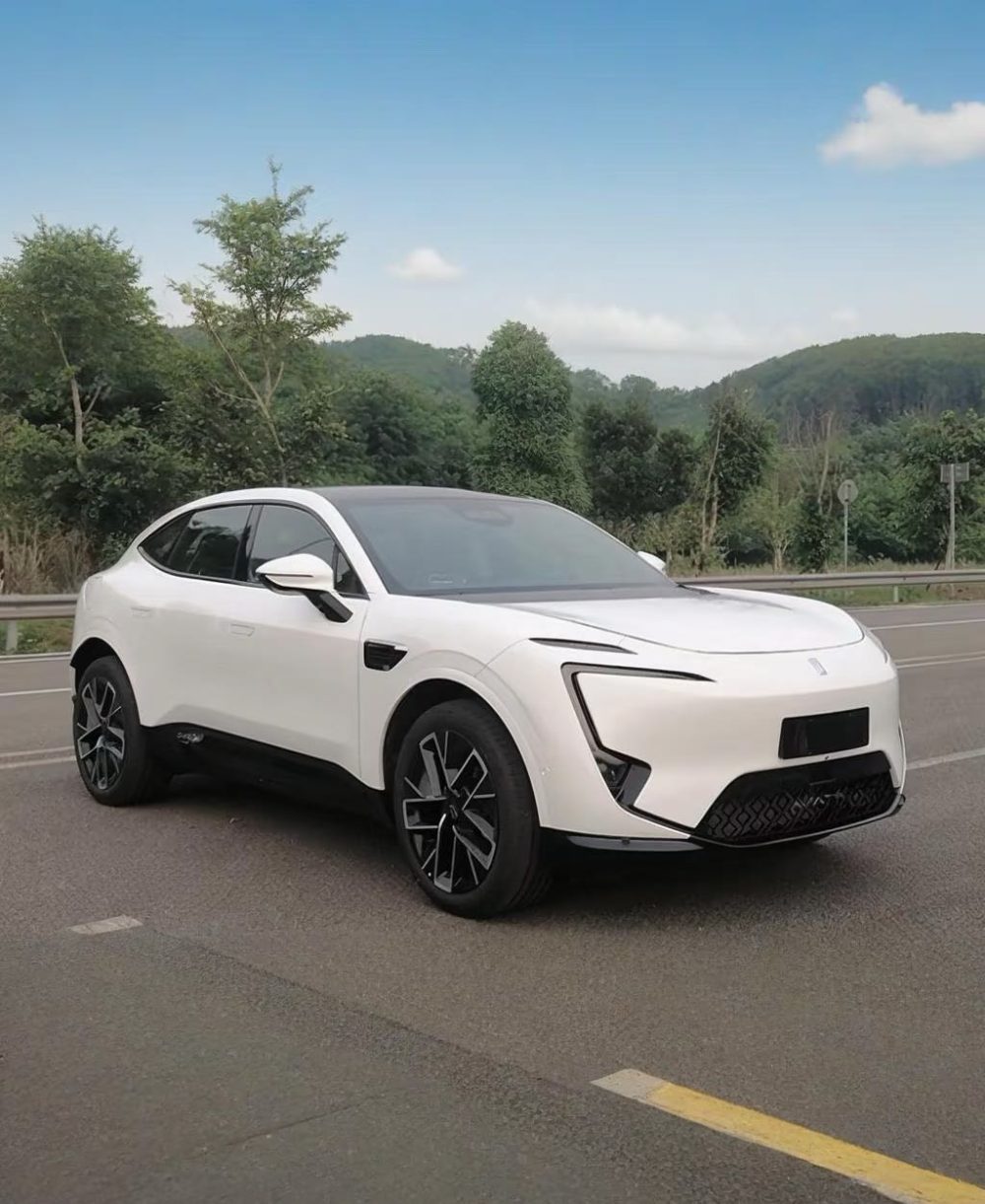 Avatr 07 82.16 kWh 4WD (598 л.с.) MAX Explorer Edition
