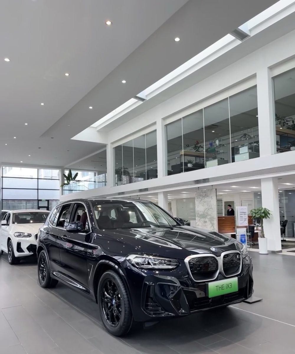 BMW iX3 80 kWh (286 л.с.) PREMIER EDITION