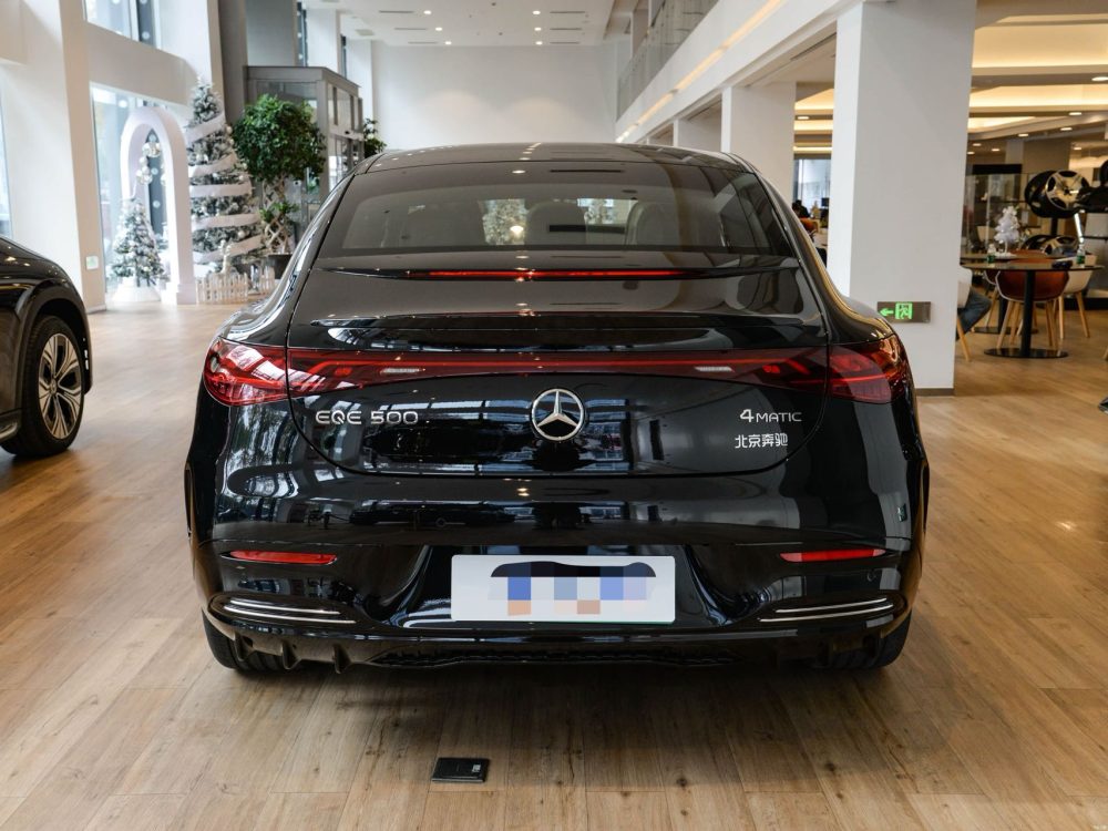 Mercedes-Benz EQE EQE 500 4Matic (408 л.с.) LUXURY