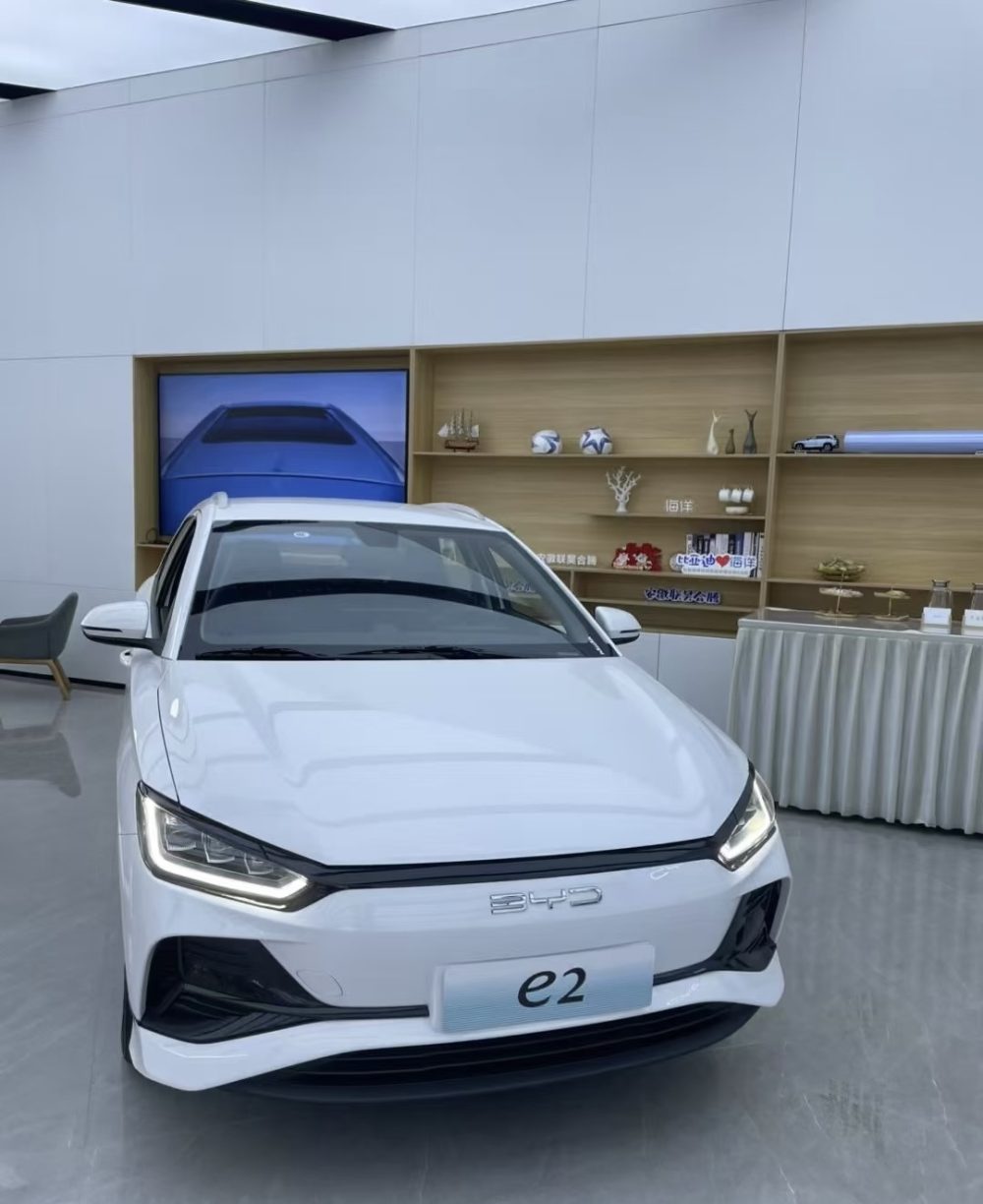 BYD e2 43,2 kWh (95 л.с.) LUXURY
