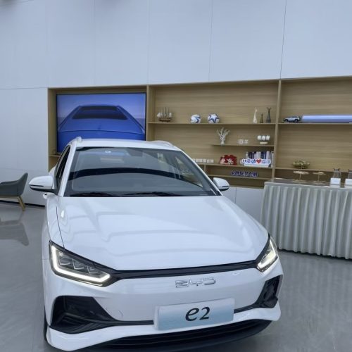 BYD e2 43,2 kWh (95 л.с.) LUXURY
