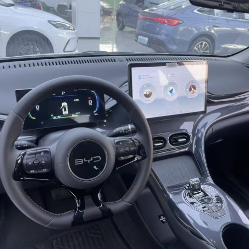 BYD e2 43,2 kWh (95 л.с.) LUXURY