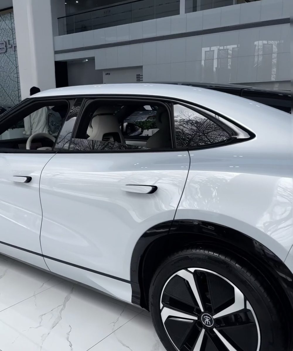 BYD Song L 87,04 kWh 4WD (517 л.с.) laser radar