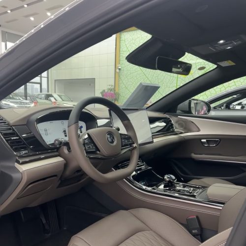BYD Han 85,4 kWh (245 л.с.) 701km zunrong