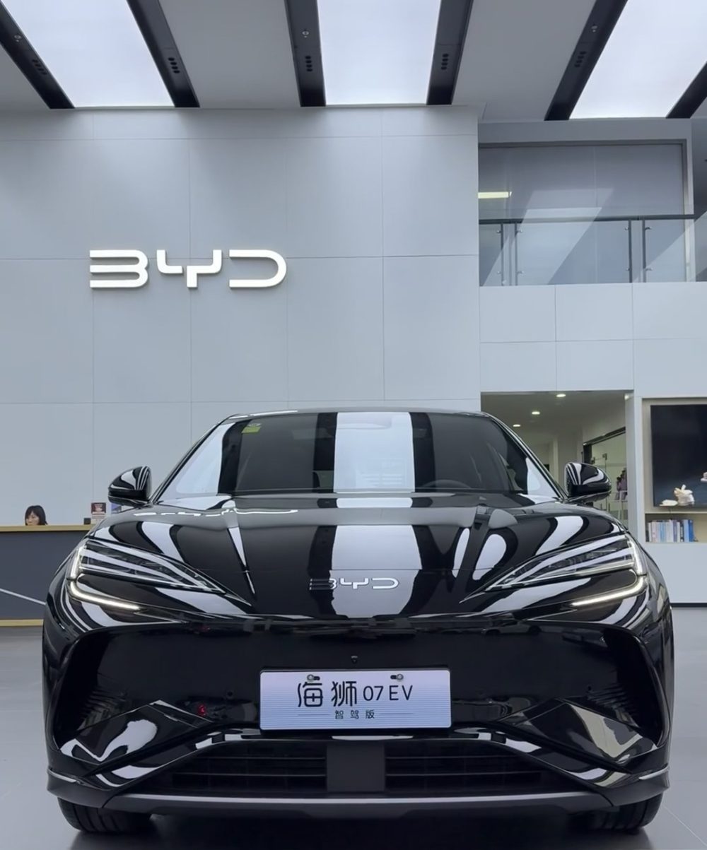 BYD Sea Lion 07 80,64 kWh 4WD (530 л.с.) smart